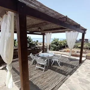 pantelleria-4-passi-dal-mare.sicilyhotelsitaly.net/